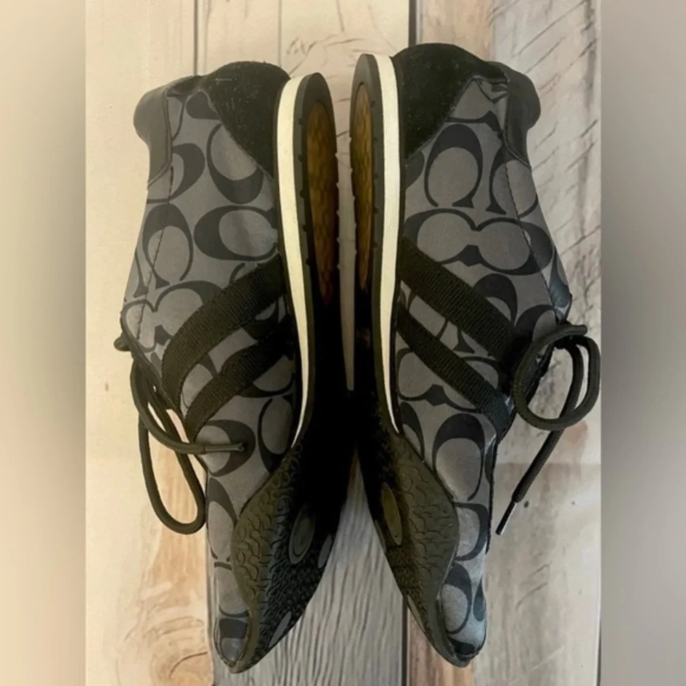 Coach Kate Remonna Signature Size 7M Women’s Sneaker Shoes Black/Grey - Picture 2 of 6
